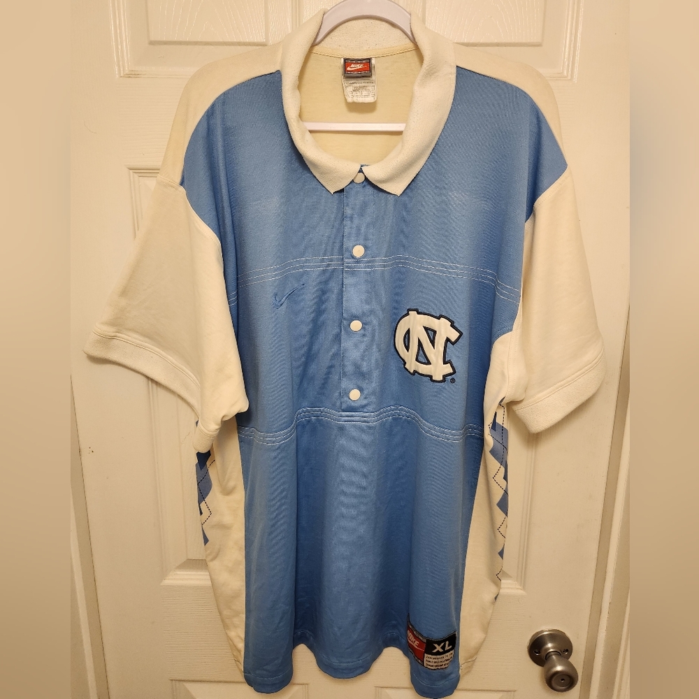 North Carolina Tar Heels UNC Nike Half Button Shooting Shirt Mens XLarge Vintage